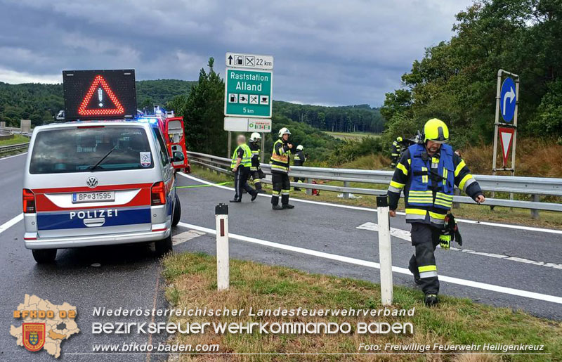 20250831_Schwerer Verkehrsunfall A21 zwischen Heiligenkreuz und Mayerling  Foto: FF Heiligenkreuz