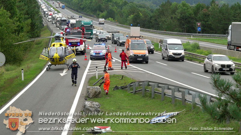 20250910_Verkehrsunfall auf der A21 mit tödlichem Ausgang Foto: Stefan Schneider BFKDO BADEN 20250910_Verkehrsunfall auf der A21 mit tödlichem Ausgang Foto: Stefan Schneider BFKDO BADEN