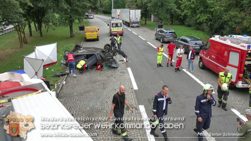 20250910_Verkehrsunfall auf der A21 mit tödlichem Ausgang Foto: Stefan Schneider BFKDO BADEN 20250910_Verkehrsunfall auf der A21 mit tödlichem Ausgang Foto: Stefan Schneider BFKDO BADEN