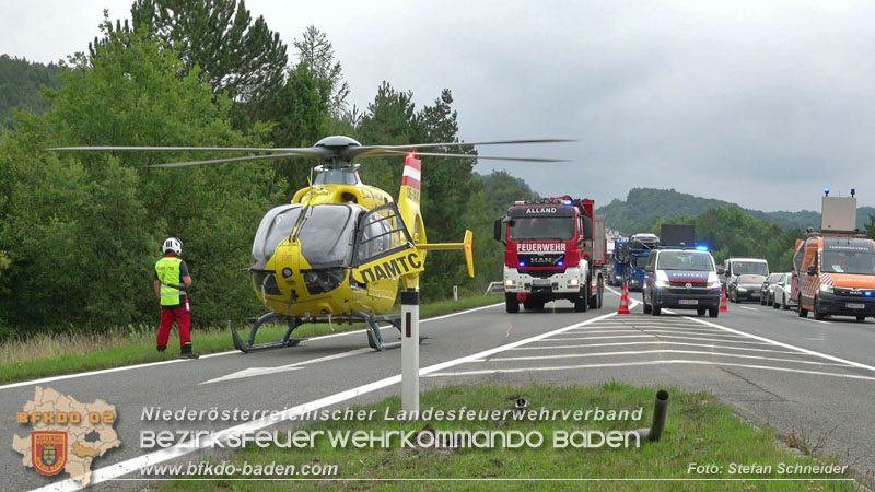 20250910_Verkehrsunfall auf der A21 mit tödlichem Ausgang Foto: Stefan Schneider BFKDO BADEN 20250910_Verkehrsunfall auf der A21 mit tödlichem Ausgang Foto: Stefan Schneider BFKDO BADEN