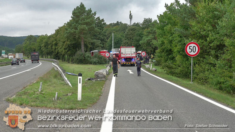 20250910_Verkehrsunfall auf der A21 mit tödlichem Ausgang Foto: Stefan Schneider BFKDO BADEN 20250910_Verkehrsunfall auf der A21 mit tödlichem Ausgang Foto: Stefan Schneider BFKDO BADEN