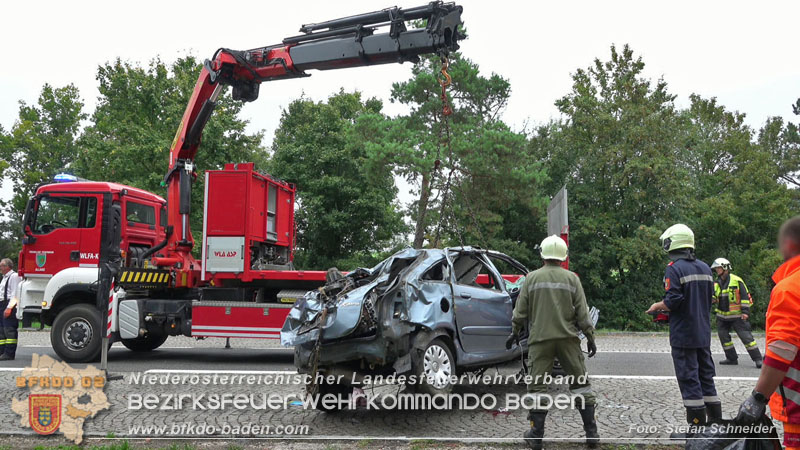 20250910_Verkehrsunfall auf der A21 mit tödlichem Ausgang Foto: Stefan Schneider BFKDO BADEN 20250910_Verkehrsunfall auf der A21 mit tödlichem Ausgang Foto: Stefan Schneider BFKDO BADEN