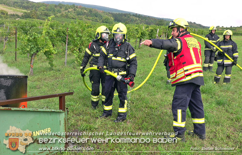 20250913_Brand eines Stromerzeugers in den Weingärten bei Pfaffstätten Foto: Stefan Schneider 20250913_Brand eines Stromerzeugers in den Weingärten bei Pfaffstätten Foto: Stefan Schneider
