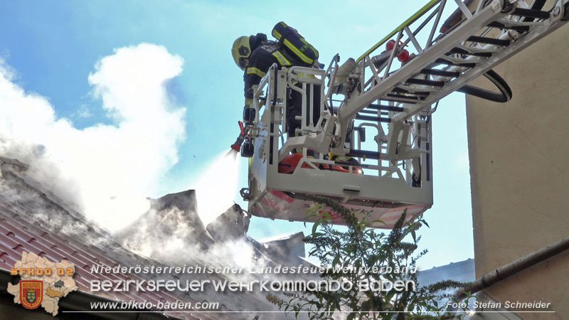 20251012_Wohnhausbrand in Schönau fordert Einsatzkräfte  Foto: Stefan Schneider BFKDO BADEN