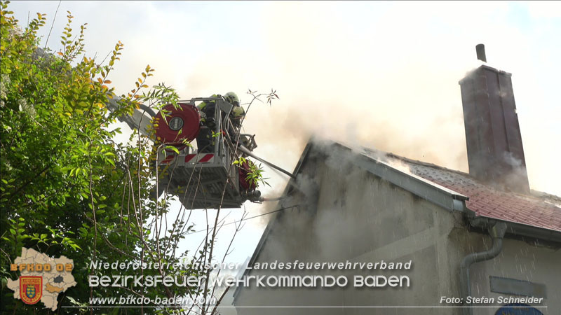 20251012_Wohnhausbrand in Schönau fordert Einsatzkräfte  Foto: Stefan Schneider BFKDO BADEN