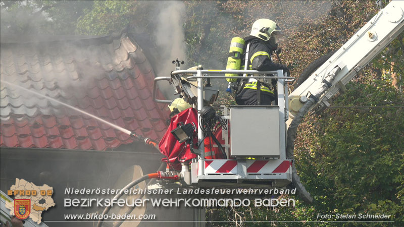 20251012_Wohnhausbrand in Schönau fordert Einsatzkräfte  Foto: Stefan Schneider BFKDO BADEN