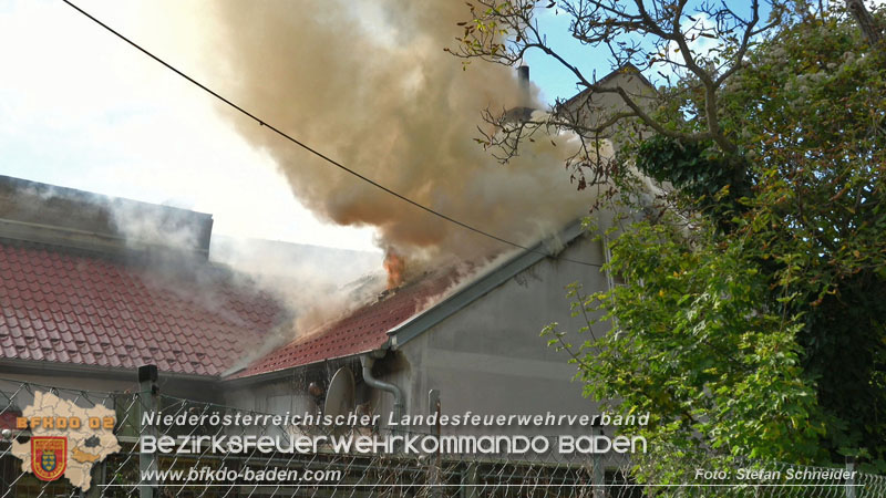 20251012_Wohnhausbrand in Schönau fordert Einsatzkräfte  Foto: Stefan Schneider BFKDO BADEN