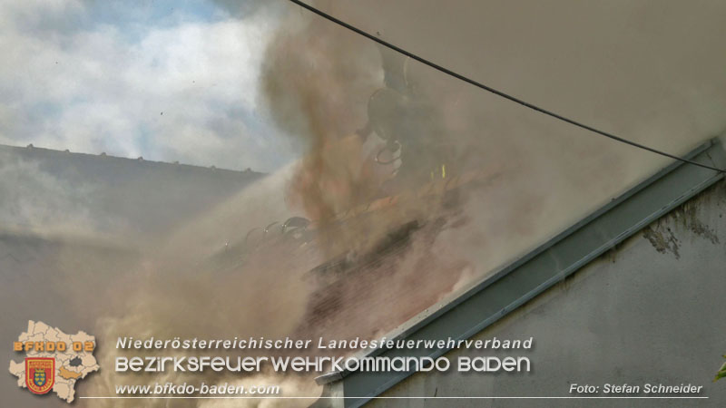 20251012_Wohnhausbrand in Schönau fordert Einsatzkräfte  Foto: Stefan Schneider BFKDO BADEN
