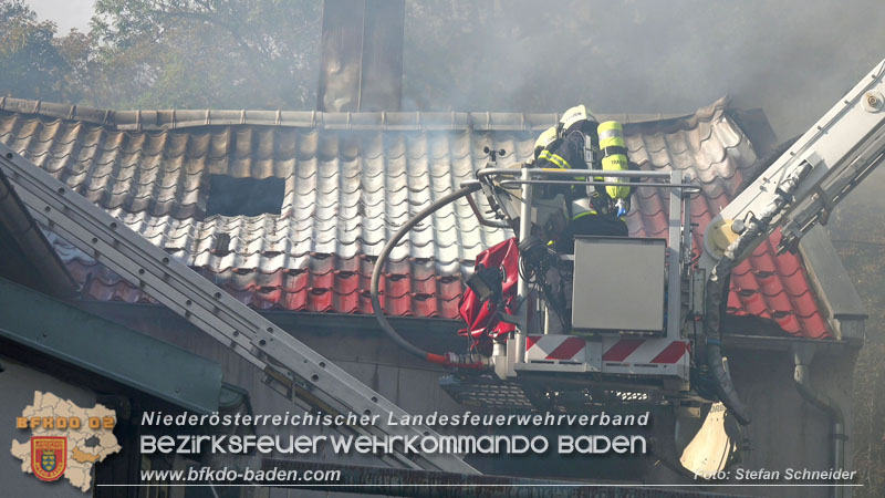 20251012_Wohnhausbrand in Schönau fordert Einsatzkräfte  Foto: Stefan Schneider BFKDO BADEN