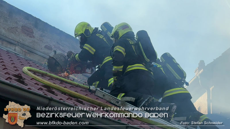 20251012_Wohnhausbrand in Schönau fordert Einsatzkräfte Foto: Stefan Schneider BFKDO BADEN