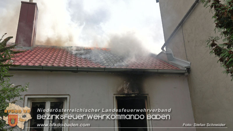 20251012_Wohnhausbrand in Schönau fordert Einsatzkräfte Foto: Stefan Schneider BFKDO BADEN