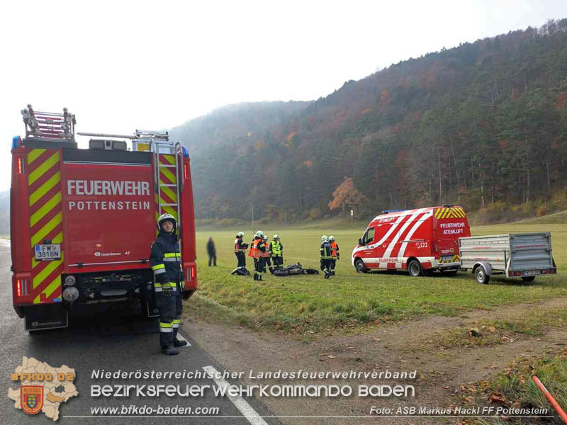 20251101_Zwei Motorradunfälle zu Allerheiligen auf der L138 Foto: ASB Markus Hackl 20251101_Zwei Motorradunfälle zu Allerheiligen auf der L138 Foto: ASB Markus Hackl