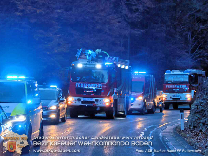 20251101_Zwei Motorradunfälle zu Allerheiligen auf der L138 Foto: ASB Markus Hackl 20251101_Zwei Motorradunfälle zu Allerheiligen auf der L138 Foto: ASB Markus Hackl