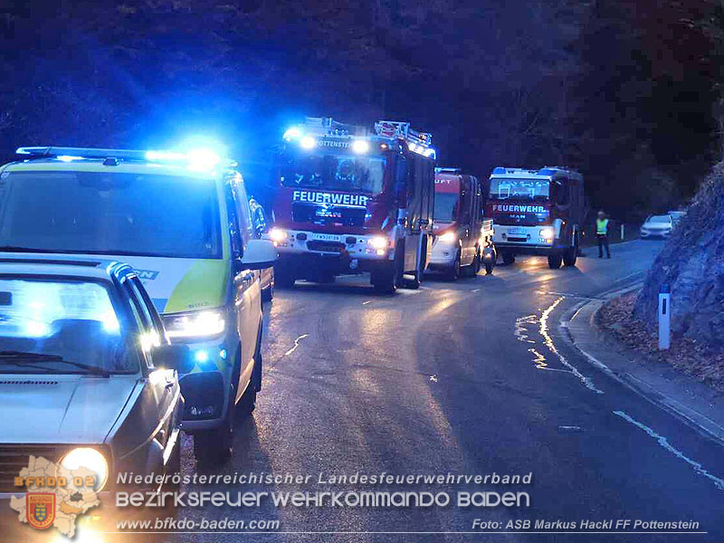 20251101_Zwei Motorradunfälle zu Allerheiligen auf der L138 Foto: ASB Markus Hackl 20251101_Zwei Motorradunfälle zu Allerheiligen auf der L138 Foto: ASB Markus Hackl
