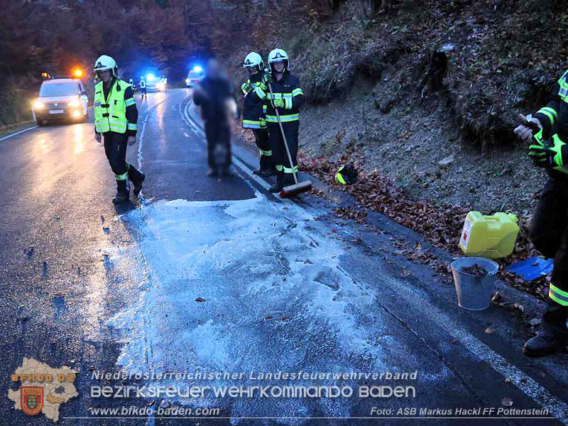 20251101_Zwei Motorradunfälle zu Allerheiligen auf der L138 Foto: ASB Markus Hackl 20251101_Zwei Motorradunfälle zu Allerheiligen auf der L138 Foto: ASB Markus Hackl