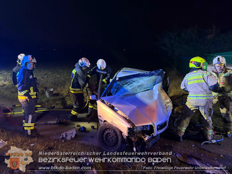 20251208_Frontalzusammenstoß auf der B60 zwsichen Unterwaltersdorf und Weigelsdorf  Foto: Freiwillige Feuerwehr Unterwaltersdorf