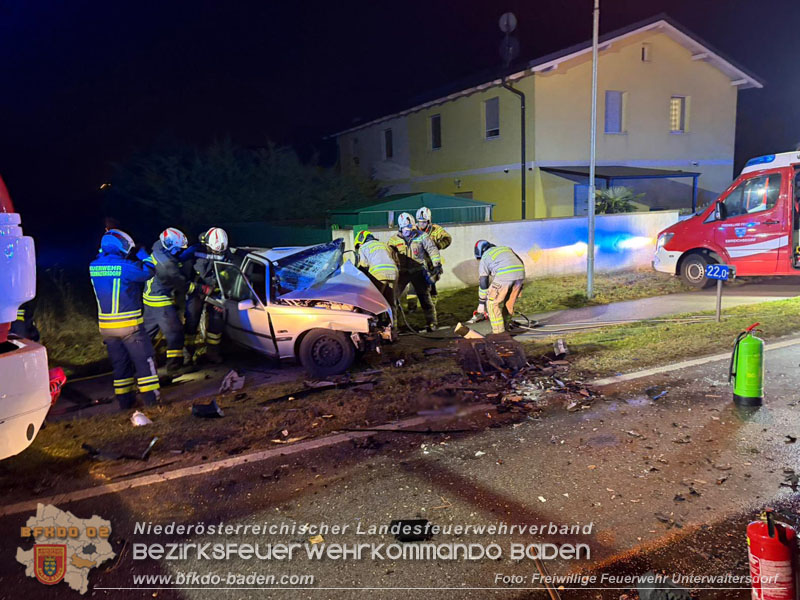 20251208_Frontalzusammenstoß auf der B60 zwsichen Unterwaltersdorf und Weigelsdorf  Foto: Freiwillige Feuerwehr Unterwaltersdorf