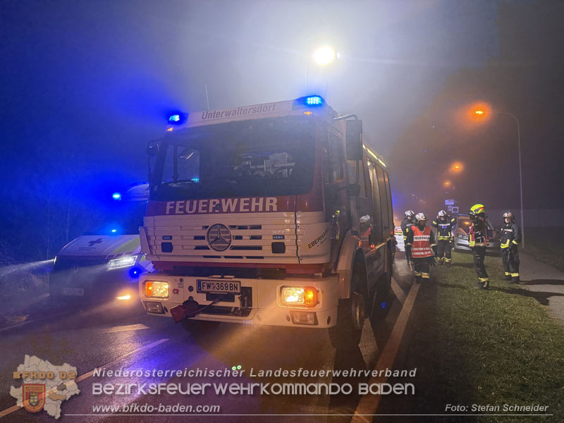 20251208_Frontalzusammenstoß auf der B60 zwsichen Unterwaltersdorf und Weigelsdorf Foto: Stefan Schneider BFKDO BADEN