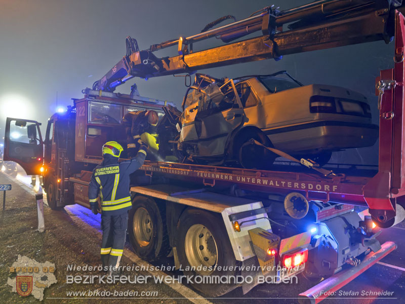 20251208_Frontalzusammenstoß auf der B60 zwsichen Unterwaltersdorf und Weigelsdorf Foto: Stefan Schneider BFKDO BADEN