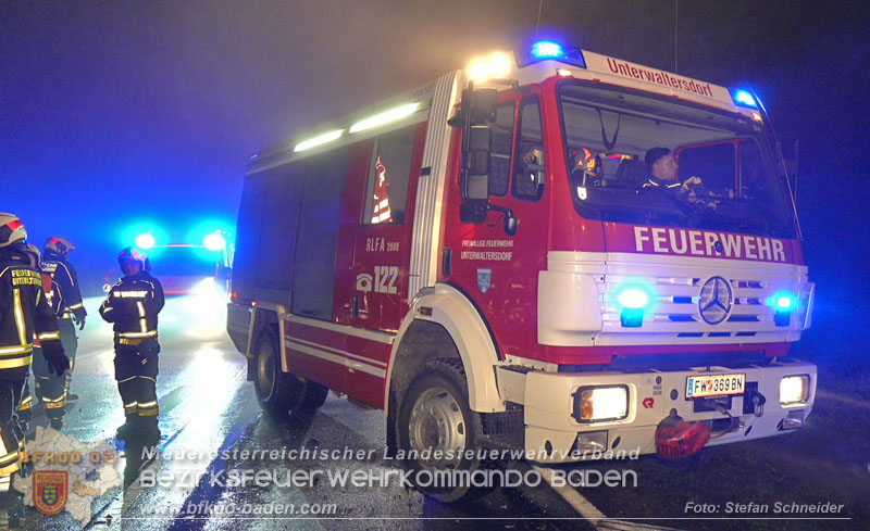 20251208_Frontalzusammenstoß auf der B60 zwsichen Unterwaltersdorf und Weigelsdorf Foto: Stefan Schneider BFKDO BADEN