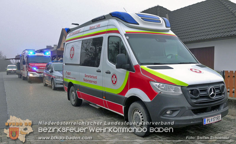 20251221_Chemische Reaktion löste Brand aus in Tattendorf Foto: Stefan Schneider BFKDO BADEN 20251221_Chemische Reaktion löste Brand aus in Tattendorf Foto: Stefan Schneider BFKDO BADEN