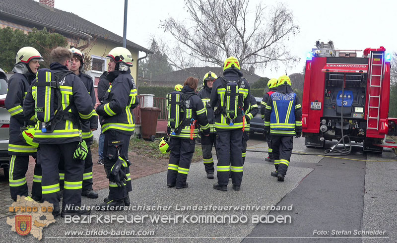 20251221_Chemische Reaktion löste Brand aus in Tattendorf Foto: Stefan Schneider BFKDO BADEN 20251221_Chemische Reaktion löste Brand aus in Tattendorf Foto: Stefan Schneider BFKDO BADEN