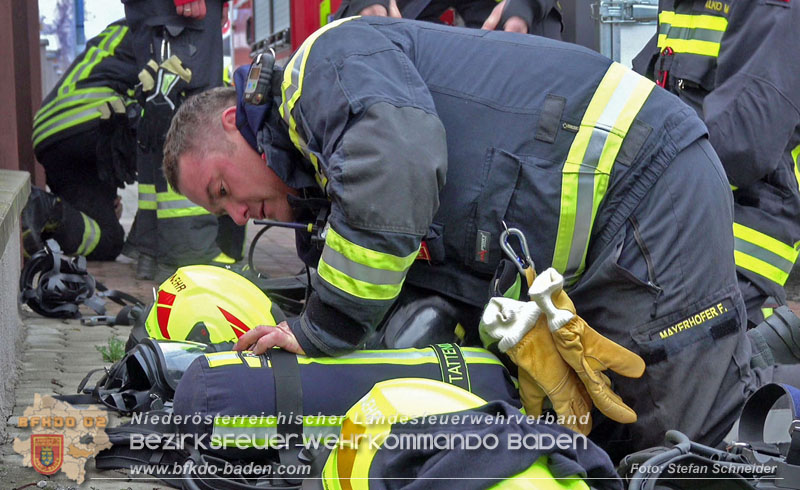 20251221_Chemische Reaktion löste Brand aus in Tattendorf Foto: Stefan Schneider BFKDO BADEN 20251221_Chemische Reaktion löste Brand aus in Tattendorf Foto: Stefan Schneider BFKDO BADEN