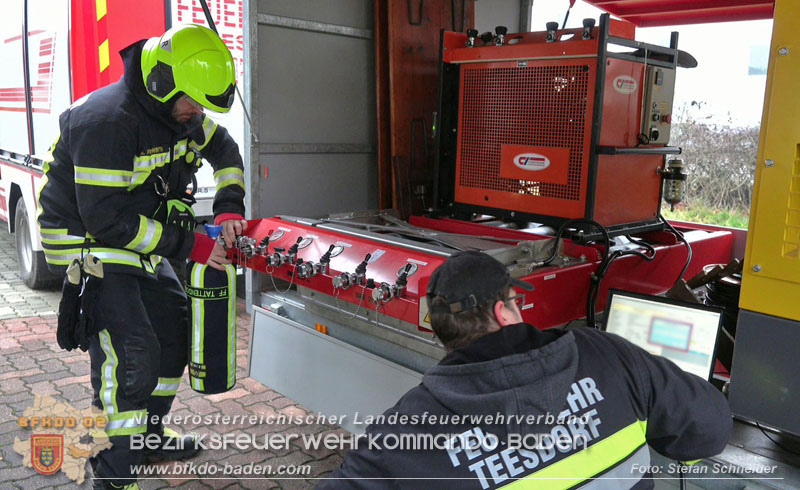 20251221_Chemische Reaktion löste Brand aus in Tattendorf Foto: Stefan Schneider BFKDO BADEN 20251221_Chemische Reaktion löste Brand aus in Tattendorf Foto: Stefan Schneider BFKDO BADEN