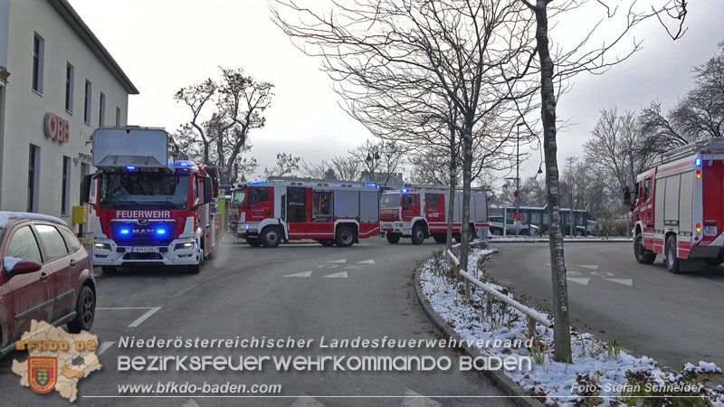 20251226_Eine verletzte Person nach Küchenbrand in Bad Vöslau  Foto: Stefan Schneider BFKDO BADEN
