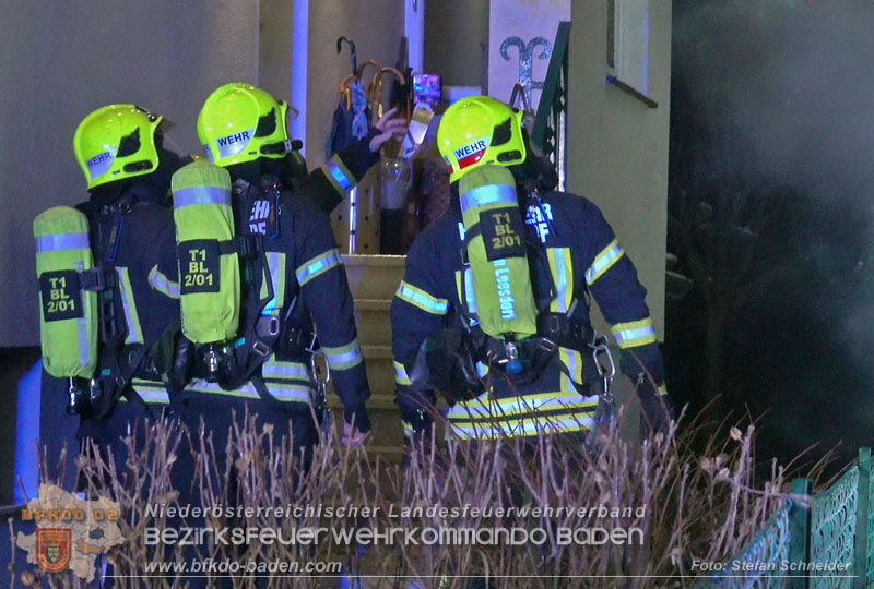 20251227_Nächtlicher Brand in Baden mit Herausforderungen für die Einsatzkräfte Foto: Stefan Schneider FF Baden-Stadt