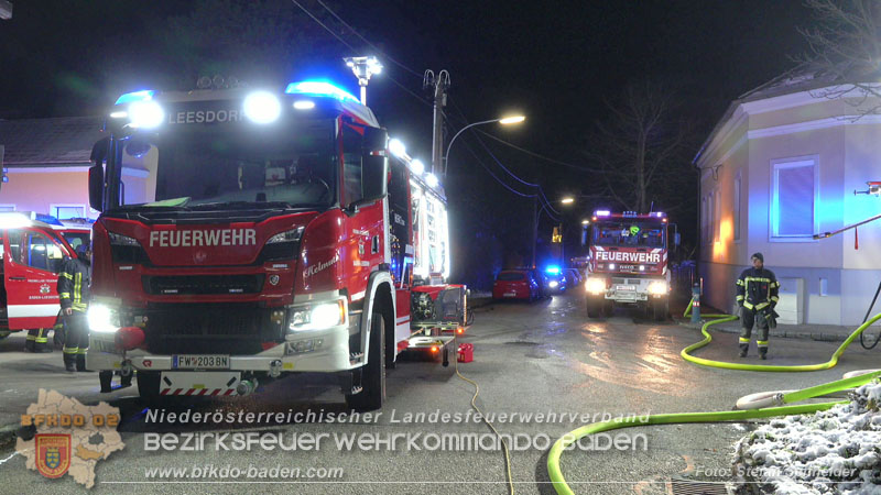 20251227_Nächtlicher Brand in Baden mit Herausforderungen für die Einsatzkräfte Foto: Stefan Schneider FF Baden-Stadt