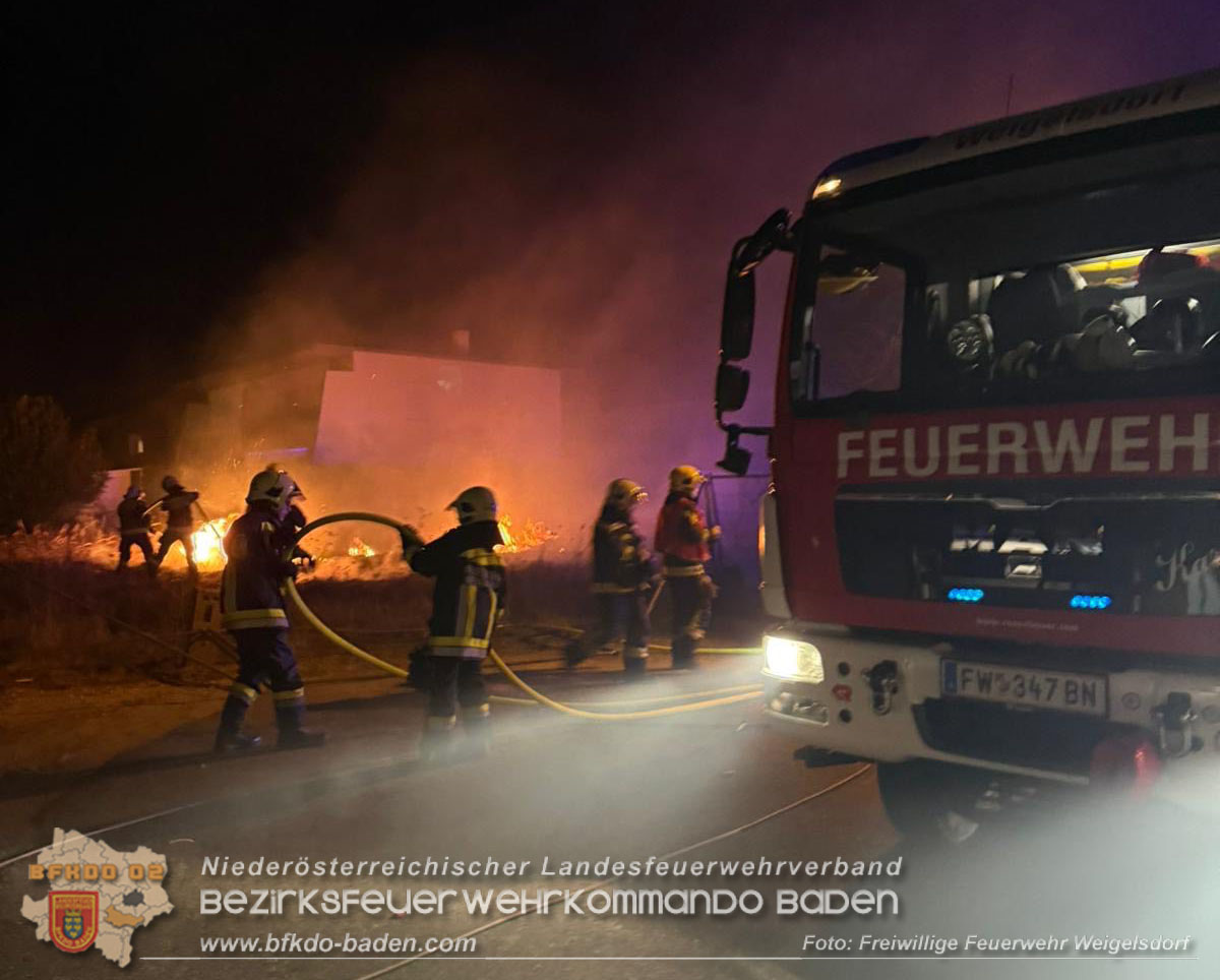 20260101_Flurbrand in Weigelsdorf Foto: FF Weigelsdorf 20260101_Flurbrand in Weigelsdorf Foto: FF Weigelsdorf
