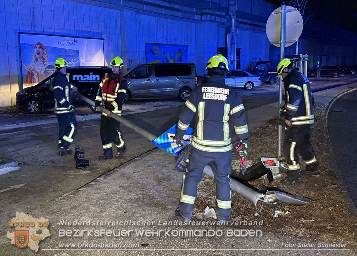 20260101_Verkehrsunfall in Baden  Foto: Stefan Schneider BFKDO BADEN