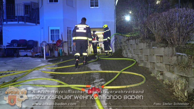 20260128_Feuerwehr rettet Frau aus Brandwohnung in Baden Foto: Stefan Schneider 20260128_Feuerwehr rettet Frau aus Brandwohnung in Baden Foto: Stefan Schneider