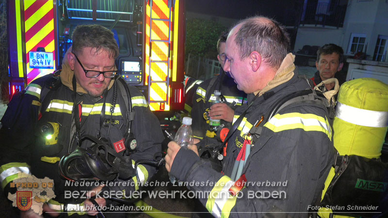 20260128_Feuerwehr rettet Frau aus Brandwohnung in Baden Foto: Stefan Schneider 20260128_Feuerwehr rettet Frau aus Brandwohnung in Baden Foto: Stefan Schneider