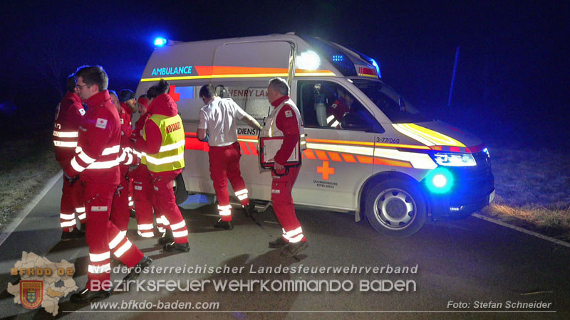 20260209_Verkehrsunfall auf der L4043 mit 5 Verletzte bei Mitterndorf a.d. Fischa Foto: Stefan Schneider BFKDO BADEN