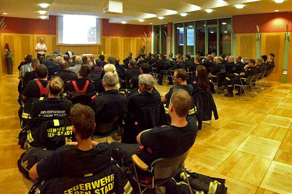 20150923 Abschnittsschulung in Baden "Feuerwehreinsatz im Gleisbereich"  Foto: © Robert Lichtenauer