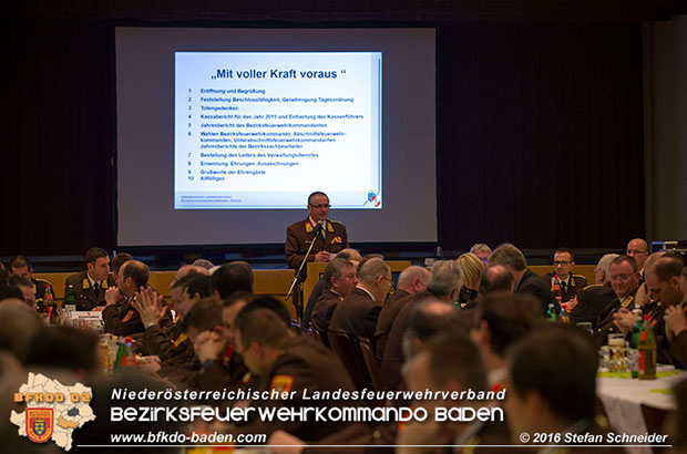 Bezirksfeuerwehrtag 2016 mit Wahlen in Schönau a.d.Triesting  Fotos: Daniel Wirth u. Stefan Schneider BFK Baden