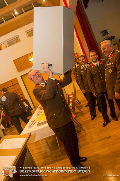 Bezirksfeuerwehrtag 2016 mit Wahlen in Schönau a.d.Triesting  Fotos: Daniel Wirth u. Stefan Schneider BFK Baden