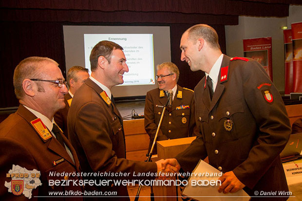 Bezirksfeuerwehrtag 2016 mit Wahlen in Schönau a.d.Triesting  Fotos: Daniel Wirth u. Stefan Schneider BFK Baden