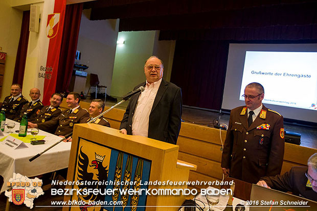 Bezirksfeuerwehrtag 2016 mit Wahlen in Schönau a.d.Triesting  Fotos: Daniel Wirth u. Stefan Schneider BFK Baden