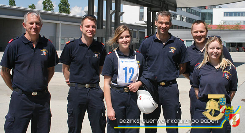 JFM Verena Mayer von der FF Traiskirchen Stadt ergang das Goldene Leistungsabzeichen 2016 der Feuerwehrjugend Foto: © FF Traiskirchen Stadt JFM Verena Mayer von der FF Traiskirchen Stadt ergang das Goldene Leistungsabzeichen 2016 der Feuerwehrjugend Foto: © FF Traiskirchen Stadt