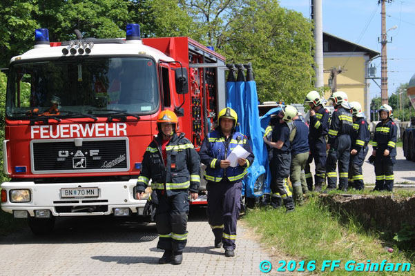 Schadstoffübung Wittmannsdorf Foto FF Gainfarn Schadstoffübung Wittmannsdorf Foto FF Gainfarn