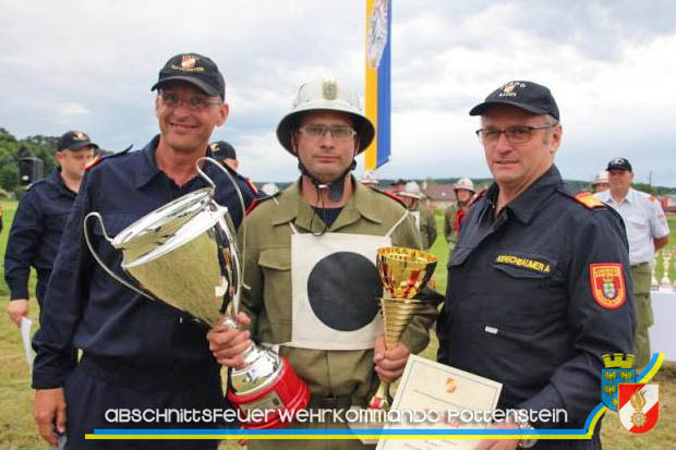 20160618 Abschnittsfeuerwehrleistungsbewerb AFK Pottenstein in Lindabrunn  Fotos: © Markus Hackl u. Bernd Taxberger 