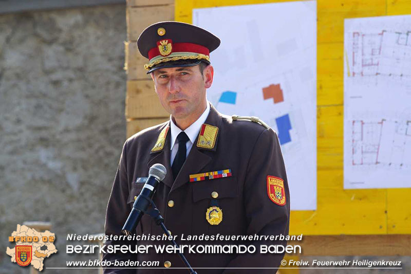 Spatenstich Feuerwehrhaus neu FF Heiligenkreuz  Foto: © FF Heiligenkreuz