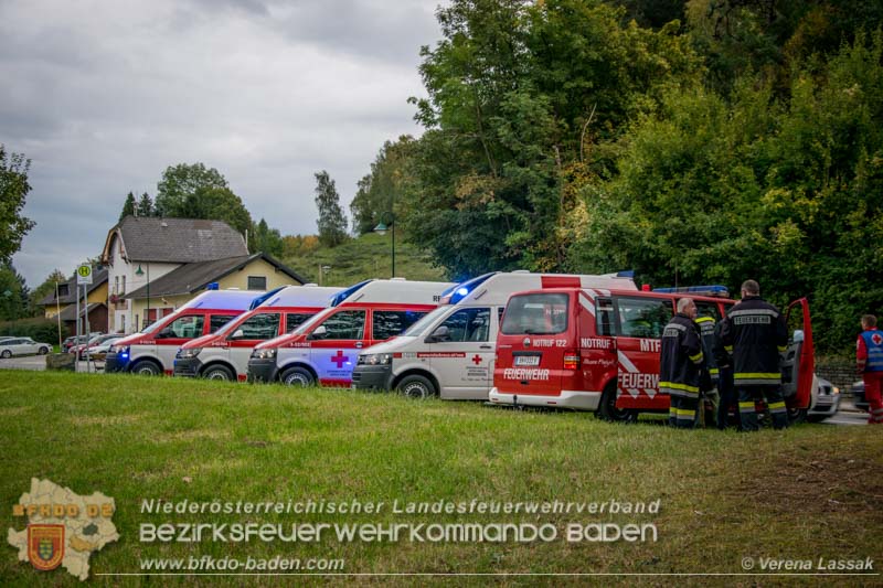 2016108 Übung UA6 - Fotos Verena Lassak & Daniel Wirth2016108 Übung UA6 - Fotos Verena Lassak & Daniel Wirth 2016108 Übung UA6 - Fotos Verena Lassak & Daniel Wirth2016108 Übung UA6 - Fotos Verena Lassak & Daniel Wirth