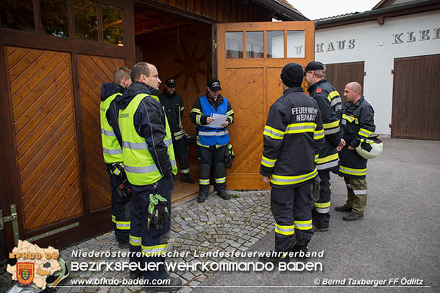 20161015 Zugsuebung des 2. Zuges der 2. KHD-Bereitschaft  Foto:© Bernd Taxberger