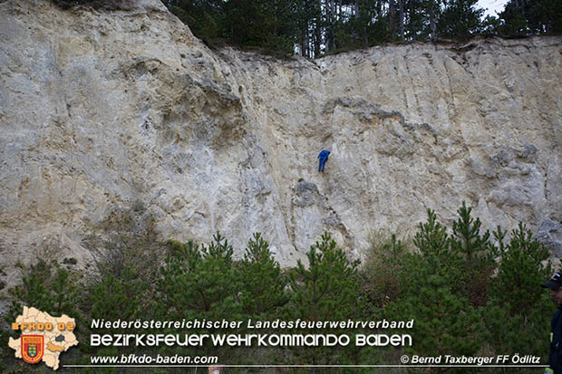 20161015 Zugsuebung des 2. Zuges der 2. KHD-Bereitschaft  Foto:© Bernd Taxberger
