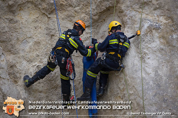 20161015 Zugsuebung des 2. Zuges der 2. KHD-Bereitschaft  Foto:© Bernd Taxberger