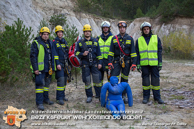 20161015 Zugsuebung des 2. Zuges der 2. KHD-Bereitschaft  Foto:© Bernd Taxberger